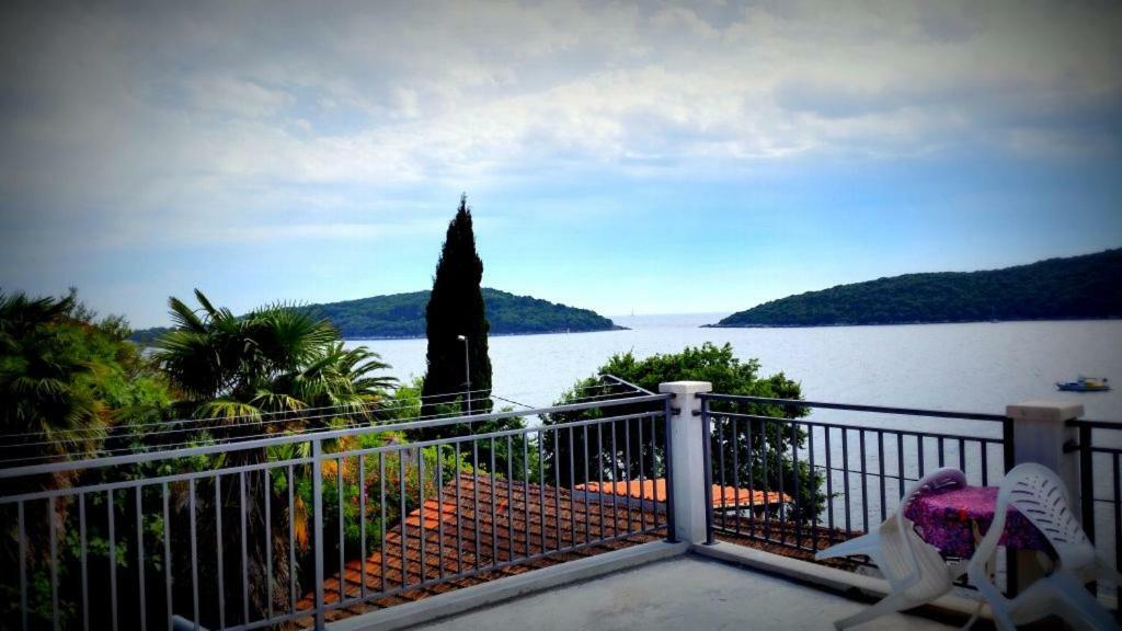 Villa Riva Molunat Luaran gambar